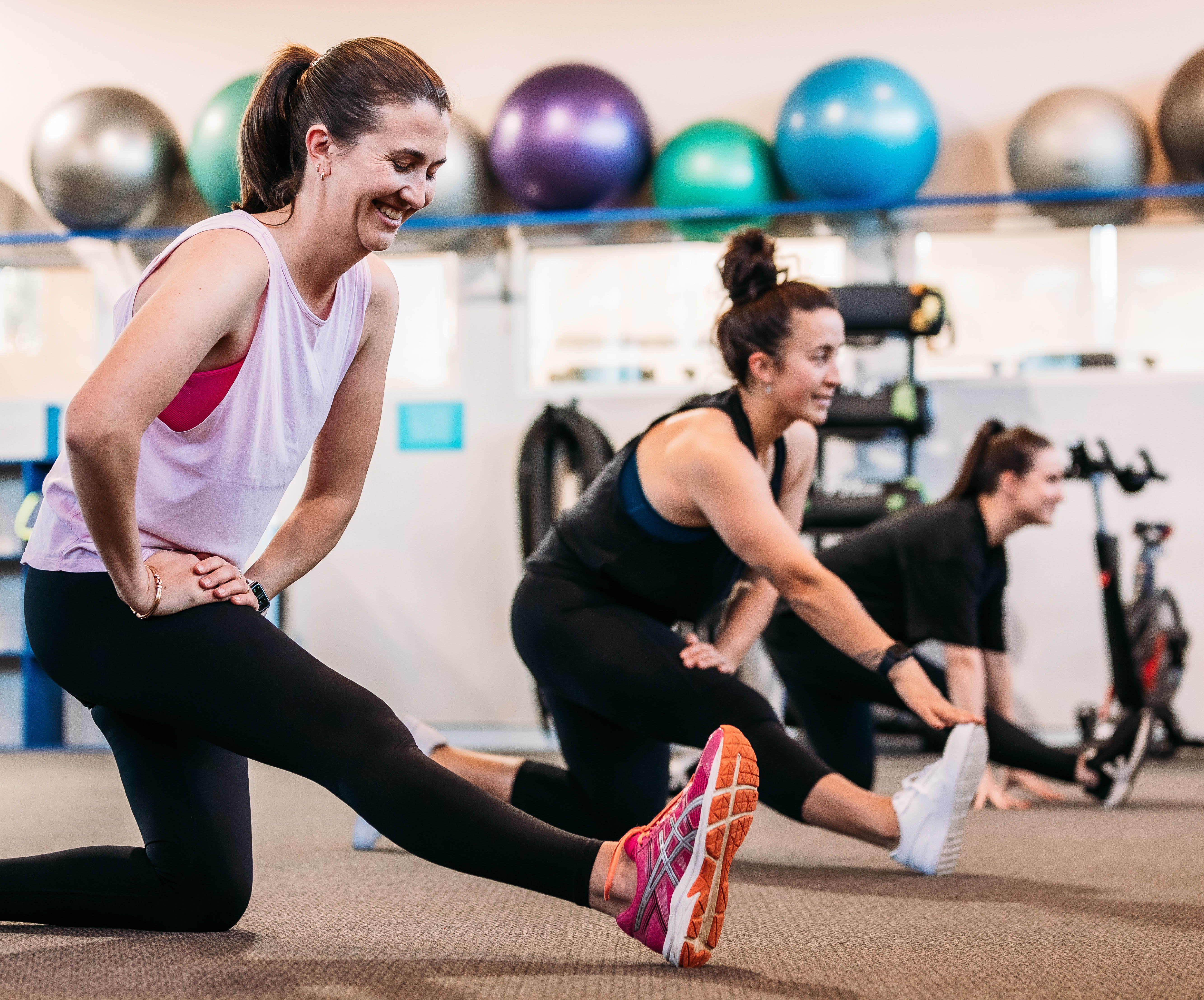 women-stretching-together-at-leisure-centres