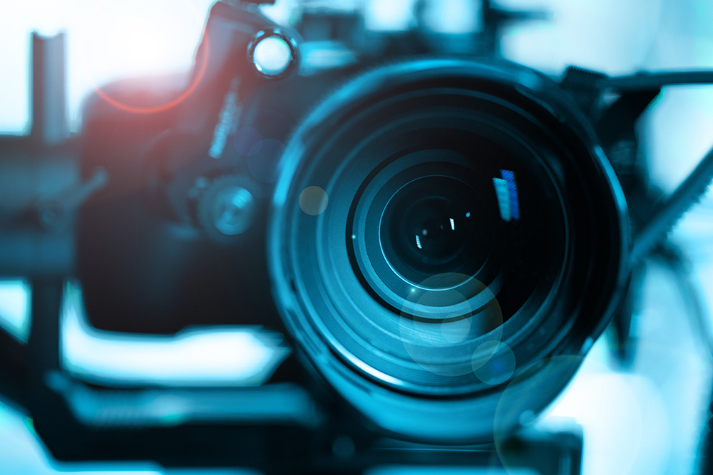 Close up camera lens